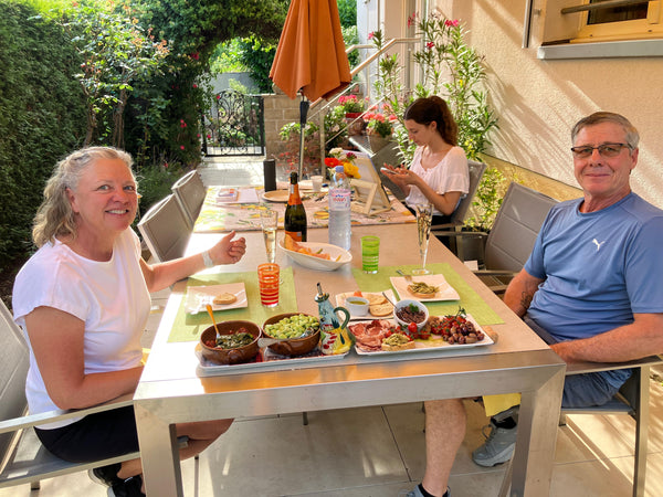 Pizzaabend im Garten mit Gästen aus Salt Lake City – ein mediterranes Erlebnis